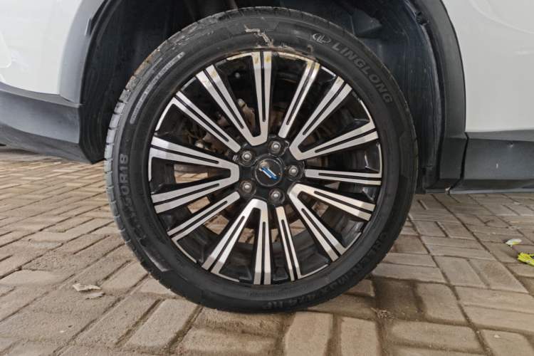 Used CHANGAN OSHAN X5 2021 Revised Version 1.5T DCT Luxury Edition Right Rear Wheel Hub