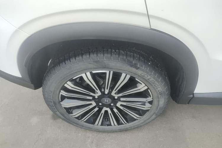 Used CHANGAN OSHAN X5 2021 Revised Version 1.5T DCT Luxury Edition Right Rear Wheel Hub