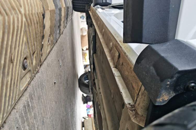 Used CHANGAN OSHAN X5 2021 1.5T DCT Prestige Edition Right Side Sill