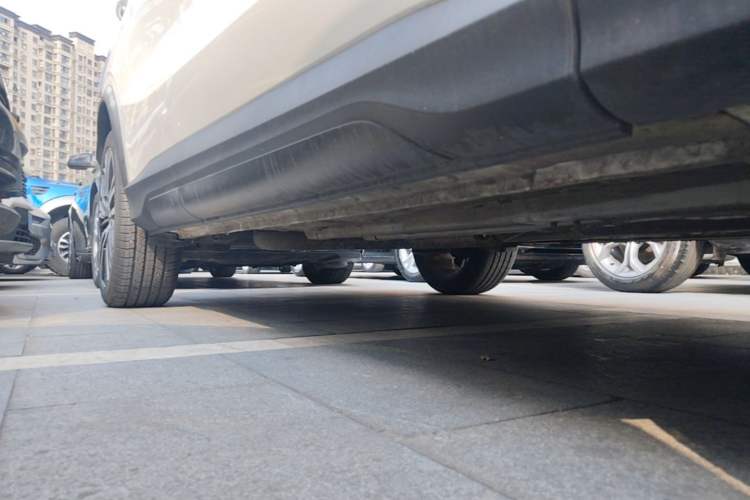 Used CHANGAN OSHAN X5 2021 1.5T DCT Flagship Edition Right Side Sill