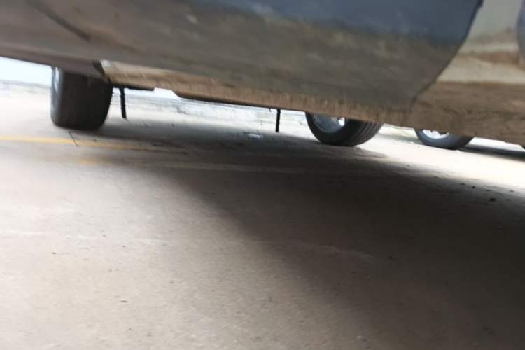 Used CHANGAN OSHAN X5 2021 1.5T DCT Flagship Edition Right Side Sill