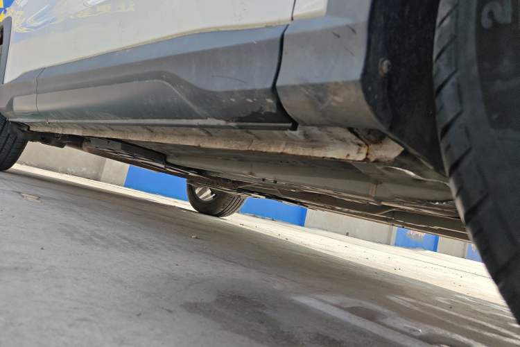 Used CHANGAN OSHAN X5 2021 1.5T DCT Prestige Edition Right Side Sill