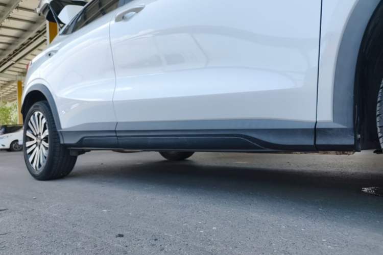Used CHANGAN OSHAN X5 2021 1.5T DCT Prestige Edition Right Side Sill