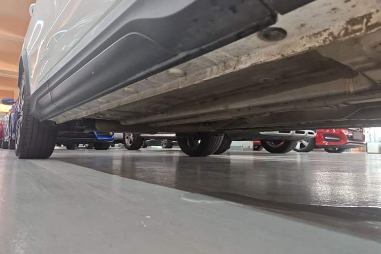 Used CHANGAN OSHAN X5 2021 1.5T DCT Flagship Edition Right Side Sill