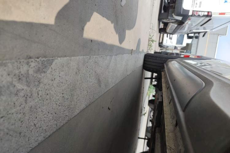 Used CHANGAN OSHAN X5 2021 1.5T DCT Prestige Edition Right Side Sill