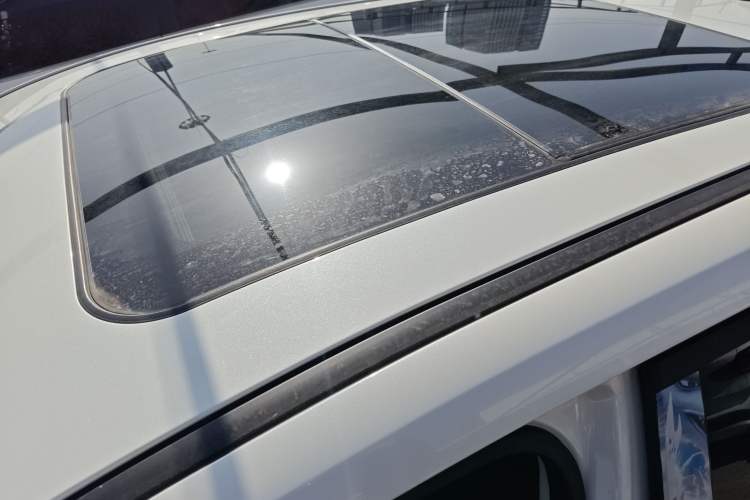 Used CHANGAN OSHAN X5 2021 1.5T DCT Prestige Edition Roof
