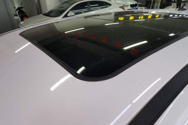 Used CHANGAN OSHAN X5 2021 1.5T DCT Prestige Edition Roof