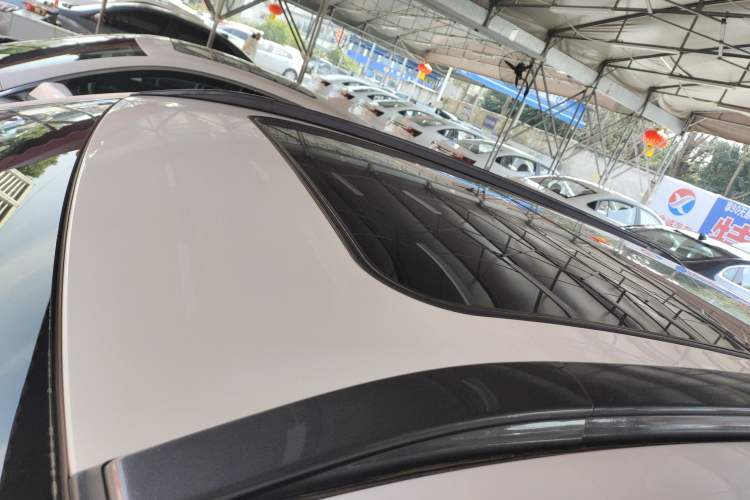 Used CHANGAN OSHAN X5 2021 1.5T DCT Flagship Edition Roof