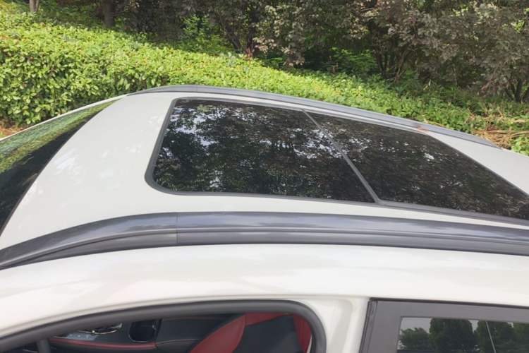 Used CHANGAN OSHAN X5 2021 1.5T DCT Flagship Edition Roof