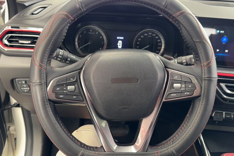 Used CHANGAN OSHAN X5 2021 Revised Version 1.5T DCT Luxury Edition Steering Wheel