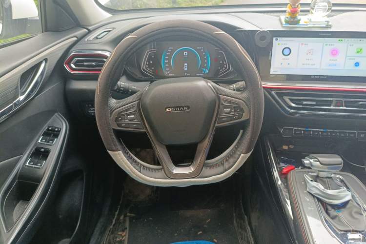 Used CHANGAN OSHAN X5 2021 1.5T DCT Prestige Edition Steering Wheel