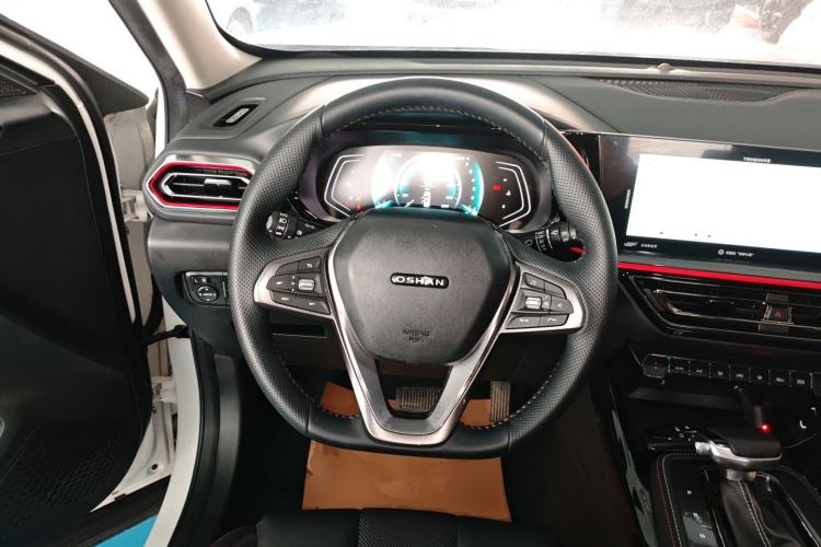 Used CHANGAN OSHAN X5 2021 1.6L CVT Luxury Model Steering Wheel