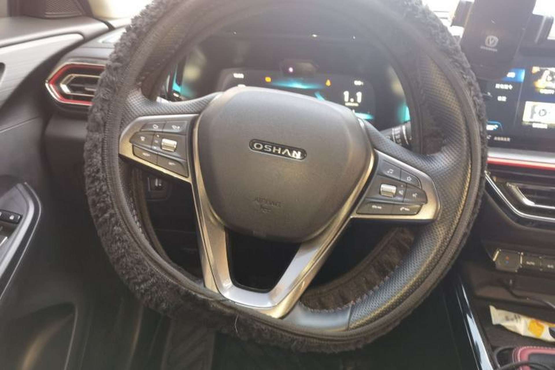 Used CHANGAN OSHAN X5 2021 1.5T DCT Flagship Edition Steering Wheel