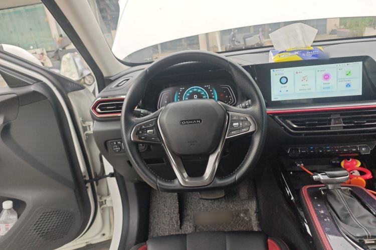 Used CHANGAN OSHAN X5 2021 1.5T DCT Flagship Edition Steering Wheel