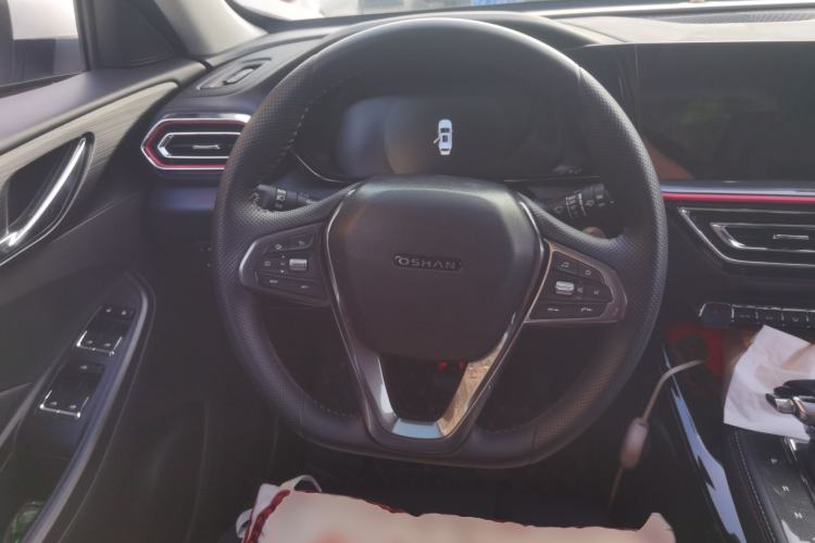 Used CHANGAN OSHAN X5 2021 1.6L CVT Flagship Model Steering Wheel