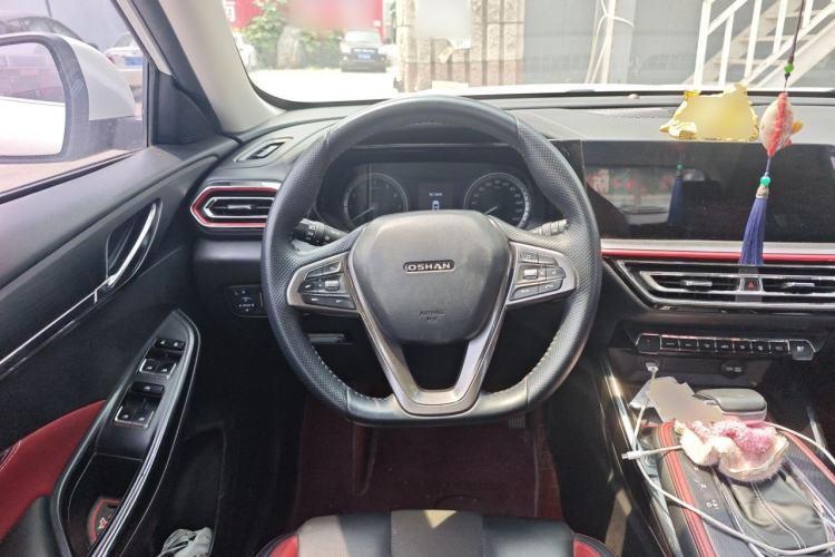 Used CHANGAN OSHAN X5 2021 Revised Version 1.5T DCT Luxury Edition Steering Wheel