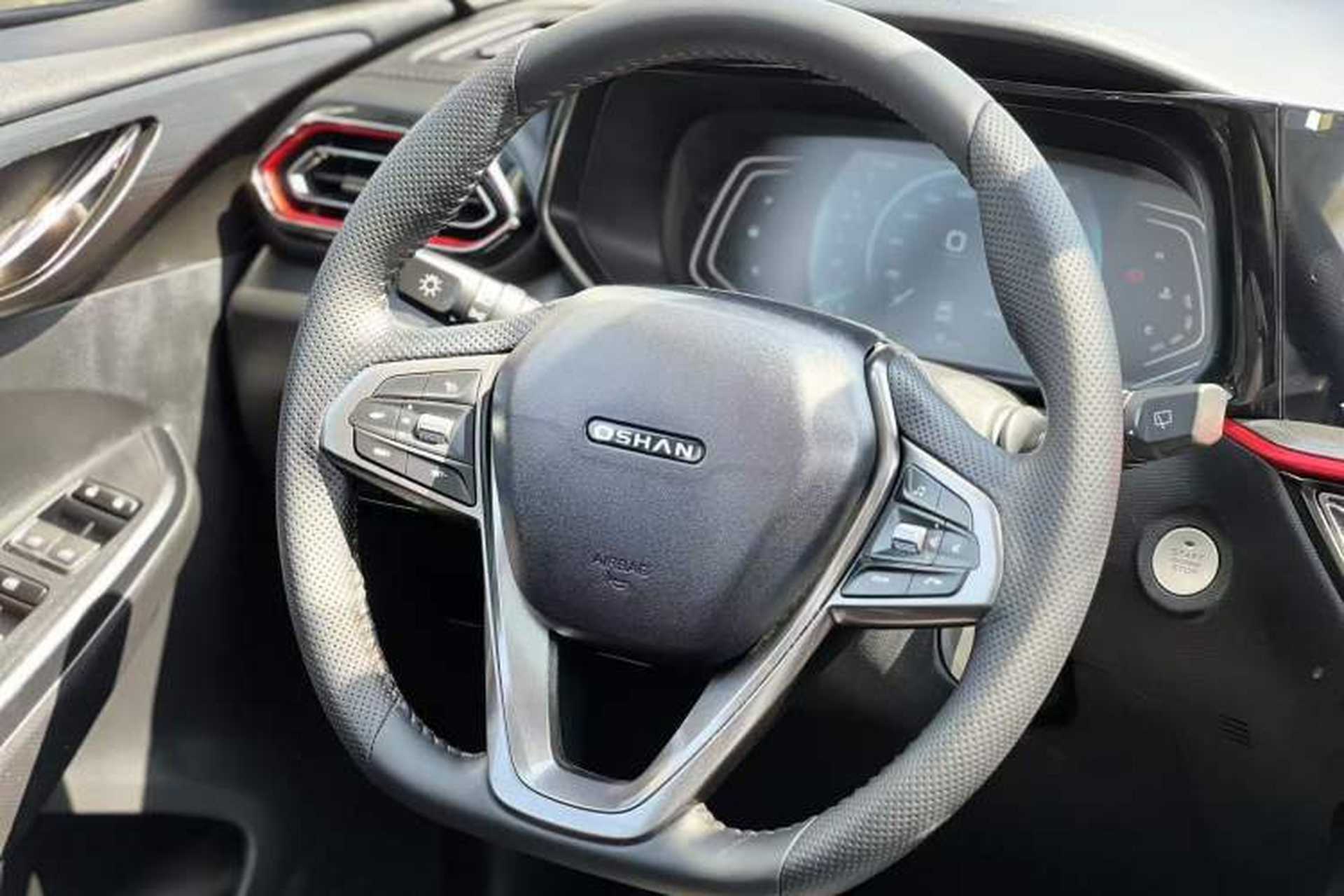 Used CHANGAN OSHAN X5 2021 1.5T DCT Prestige Edition Steering Wheel