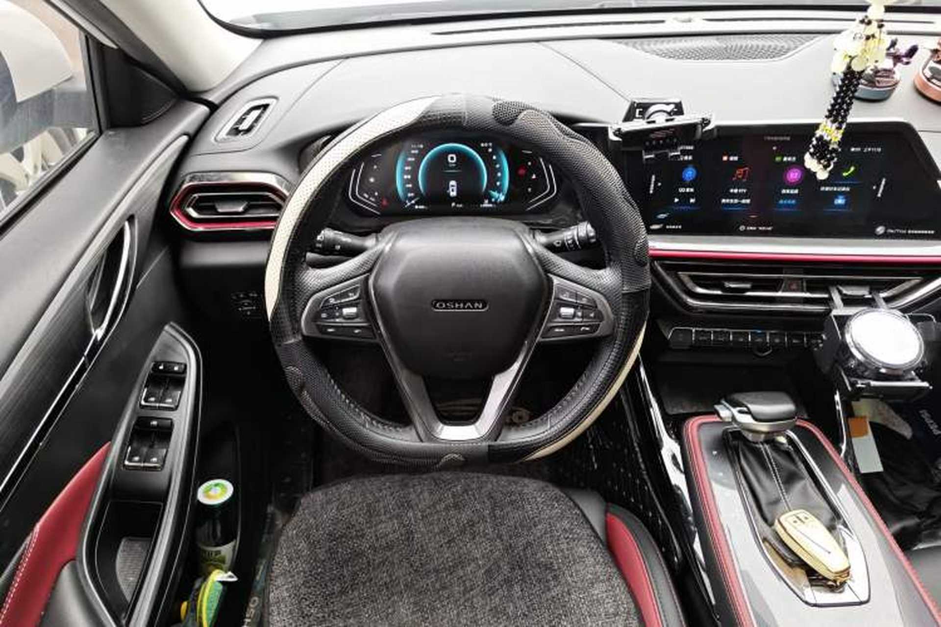 Used CHANGAN OSHAN X5 2021 1.5T DCT Flagship Edition Steering Wheel