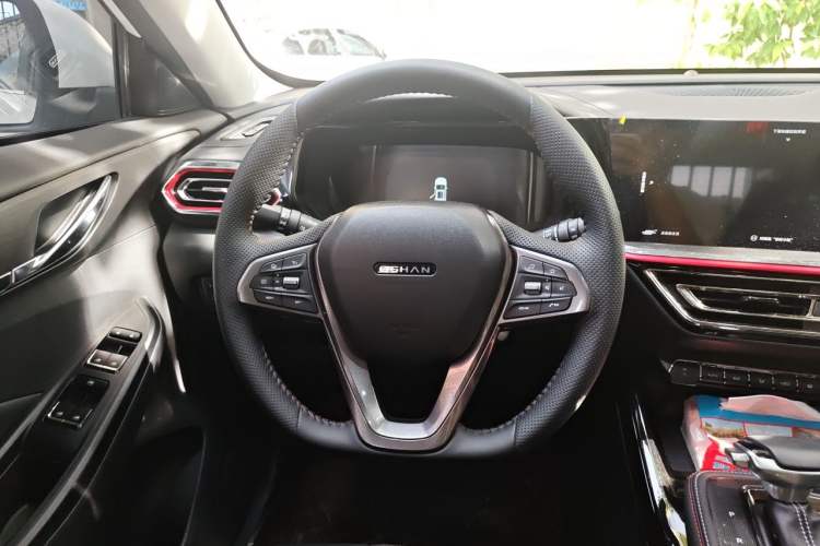 Used CHANGAN OSHAN X5 2021 1.6L CVT Flagship Model Steering Wheel