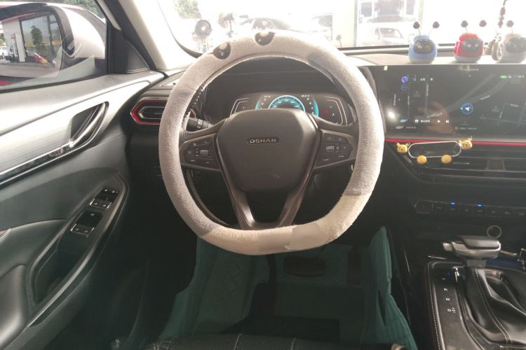Used CHANGAN OSHAN X5 2021 1.5T DCT Flagship Edition Steering Wheel