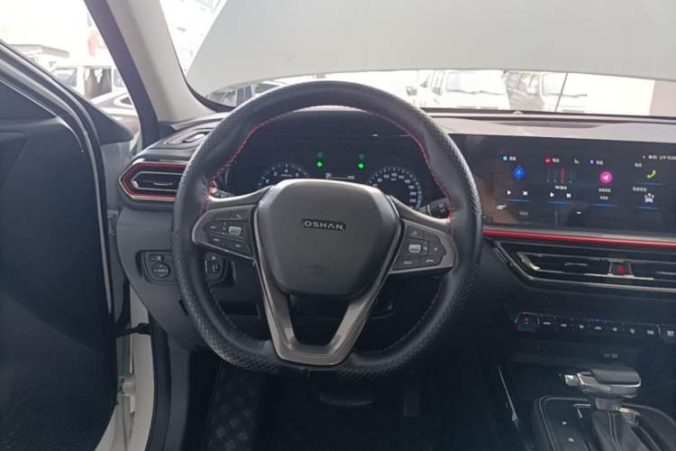 Used CHANGAN OSHAN X5 2021 1.5T DCT Luxury Edition Steering Wheel