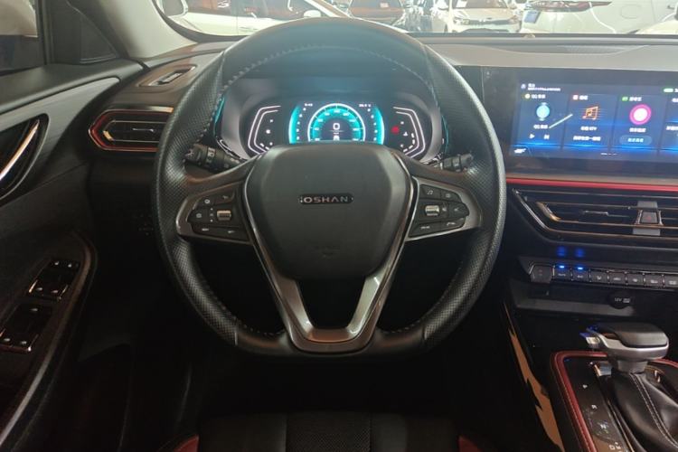 Used CHANGAN OSHAN X5 2021 1.5T DCT Flagship Edition Steering Wheel