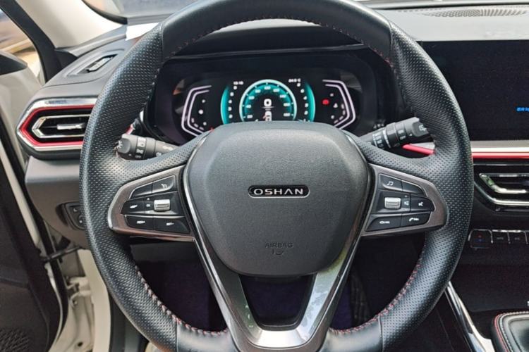 Used CHANGAN OSHAN X5 2021 1.6L CVT Luxury Model Steering Wheel