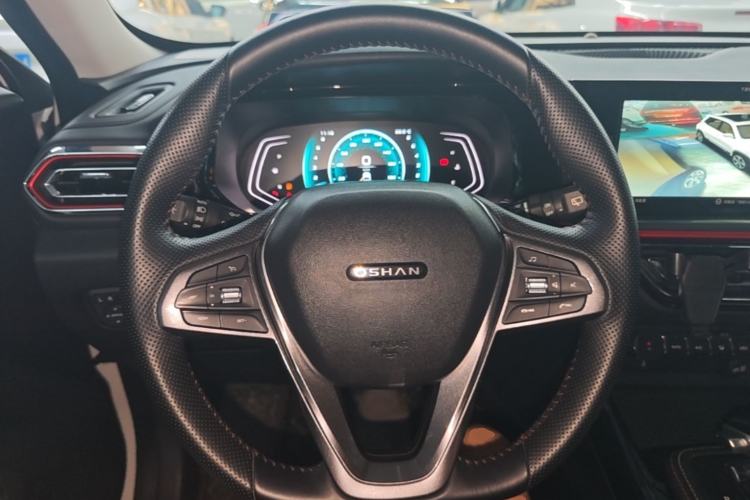 Used CHANGAN OSHAN X5 2021 1.5T DCT Prestige Edition Steering Wheel