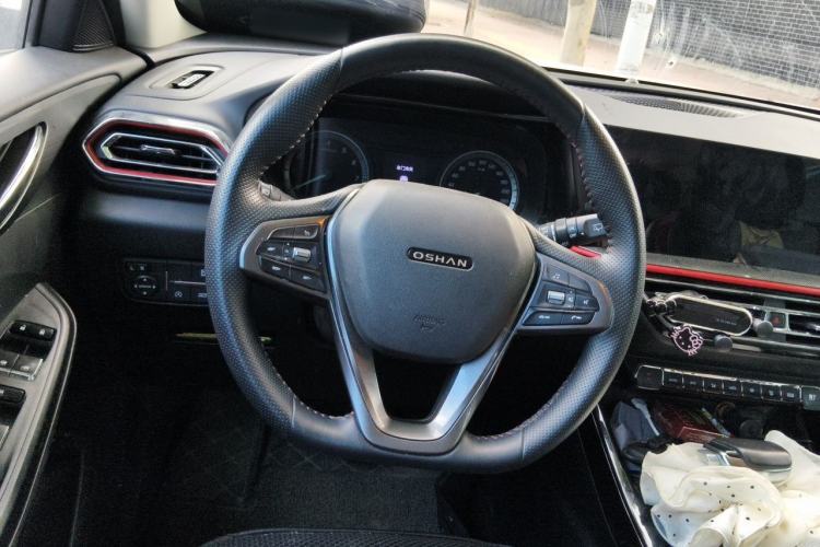 Used CHANGAN OSHAN X5 2021 1.5T DCT Luxury Edition Steering Wheel