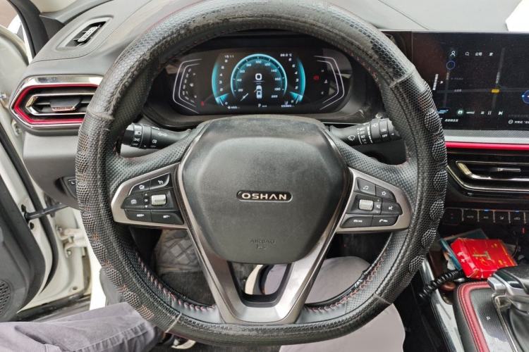 Used CHANGAN OSHAN X5 2021 1.5T DCT Flagship Edition Steering Wheel