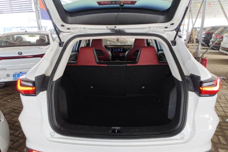 Used CHANGAN OSHAN X5 2021 Revised Version 1.5T DCT Luxury Edition Trunk