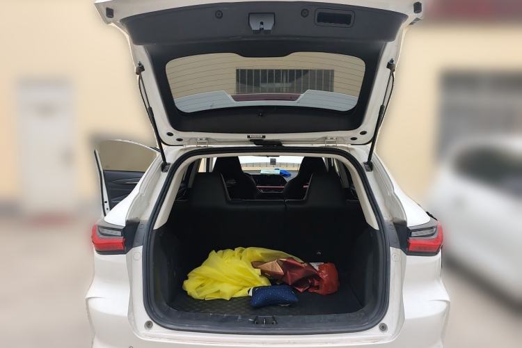 Used CHANGAN OSHAN X5 2021 1.5T DCT Prestige Edition Trunk