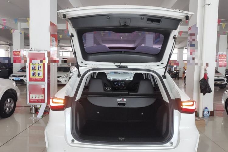Used CHANGAN OSHAN X5 2021 1.5T DCT Prestige Edition Trunk