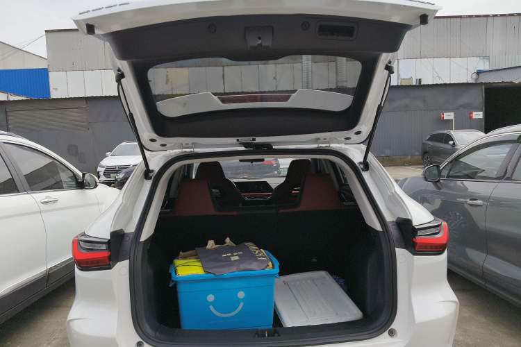 Used CHANGAN OSHAN X5 2021 Revised Version 1.5T DCT Luxury Edition Trunk