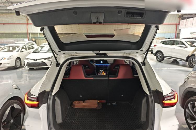 Used CHANGAN OSHAN X5 2021 1.5T DCT Prestige Edition Trunk