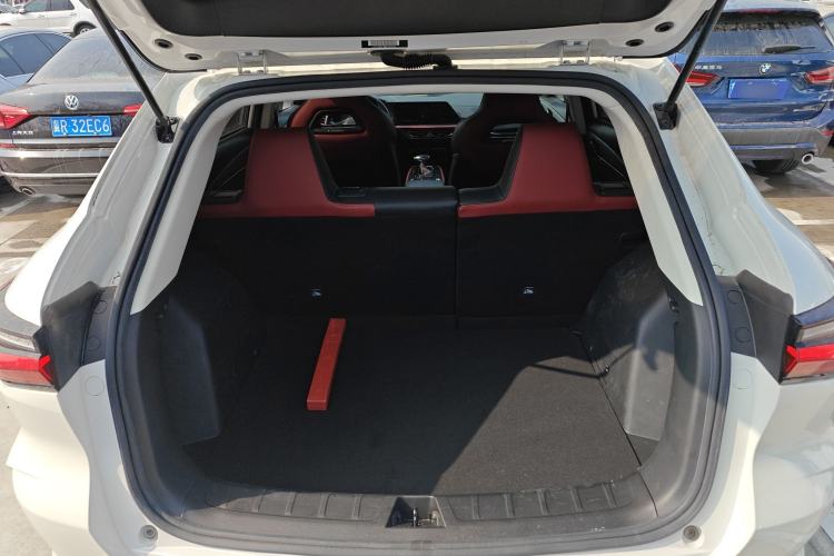 Used CHANGAN OSHAN X5 2021 1.5T DCT Prestige Edition Trunk