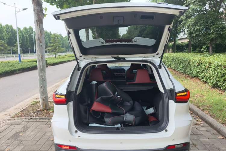 Used CHANGAN OSHAN X5 2021 1.5T DCT Flagship Edition Trunk
