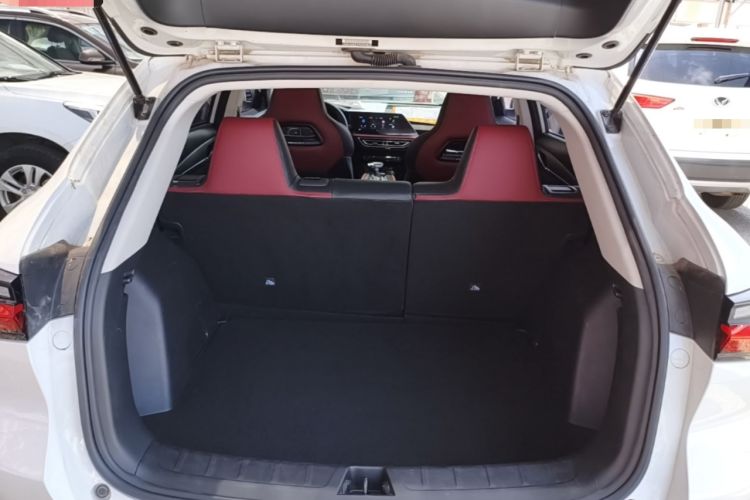 Used CHANGAN OSHAN X5 2021 Revised Version 1.5T DCT Luxury Edition Trunk