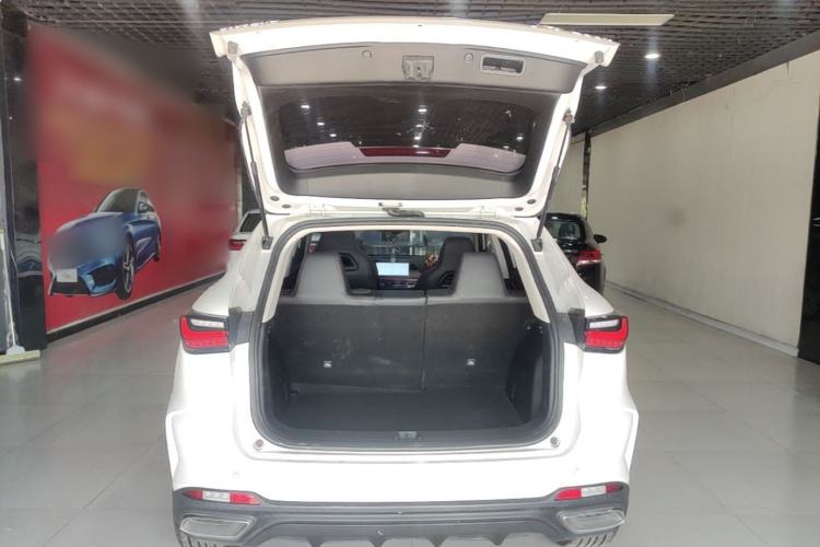 Used CHANGAN OSHAN X5 2021 1.5T DCT Prestige Edition Trunk