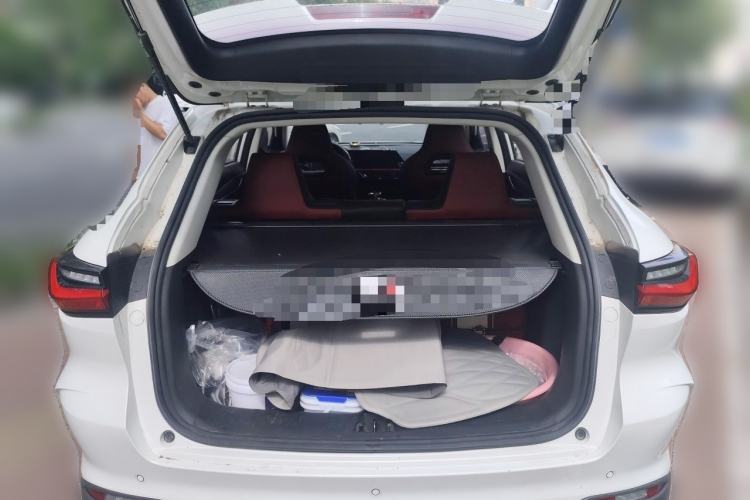 Used CHANGAN OSHAN X5 2021 1.5T DCT Luxury Edition Trunk