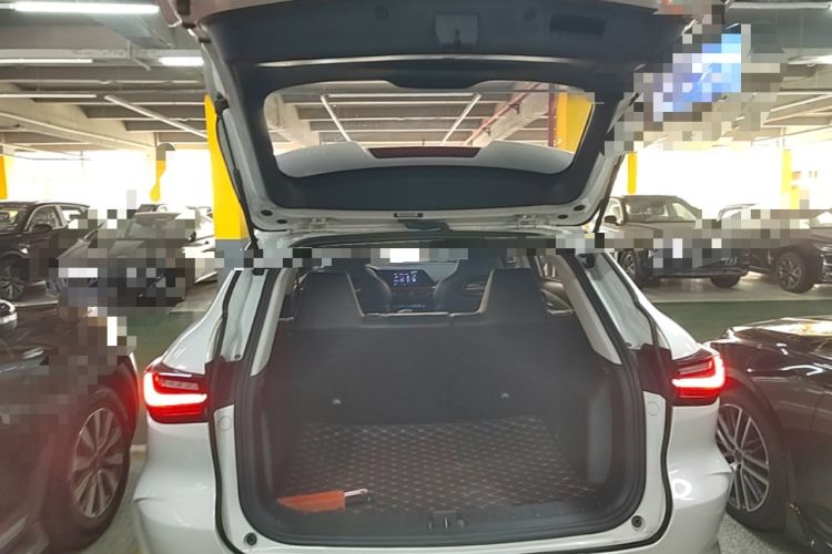 Used CHANGAN OSHAN X5 2021 1.6L CVT Comfort Model Trunk