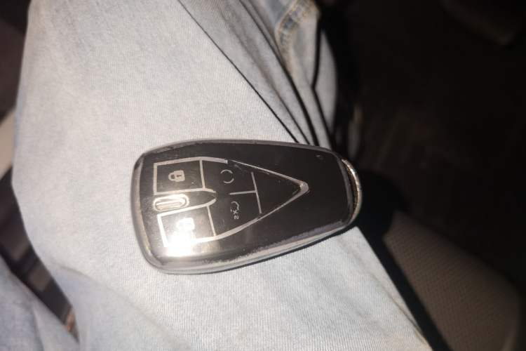 Used CHANGAN OSHAN X5 2021 1.5T DCT Prestige Edition Vehicle Key