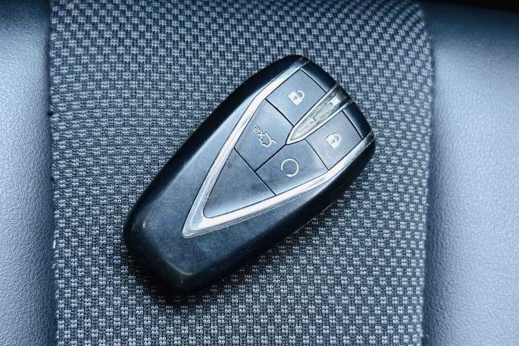 Used CHANGAN OSHAN X5 2021 1.5T DCT Prestige Edition Vehicle Key