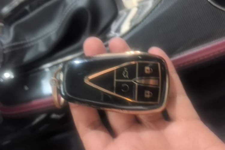 Used CHANGAN OSHAN X5 2021 1.5T DCT Flagship Edition Vehicle Key