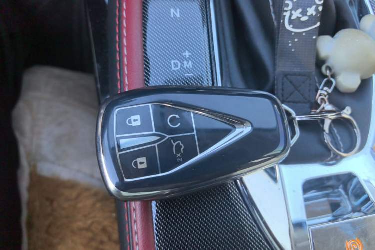 Used CHANGAN OSHAN X5 2021 1.5T DCT Prestige Edition Vehicle Key