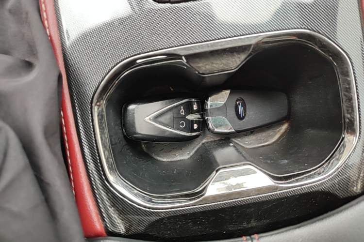 Used CHANGAN OSHAN X5 2021 1.5T DCT Prestige Edition Vehicle Key