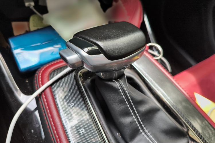 Used CHANGAN OSHAN X5 2021 1.5T DCT Prestige Edition Gear Lever