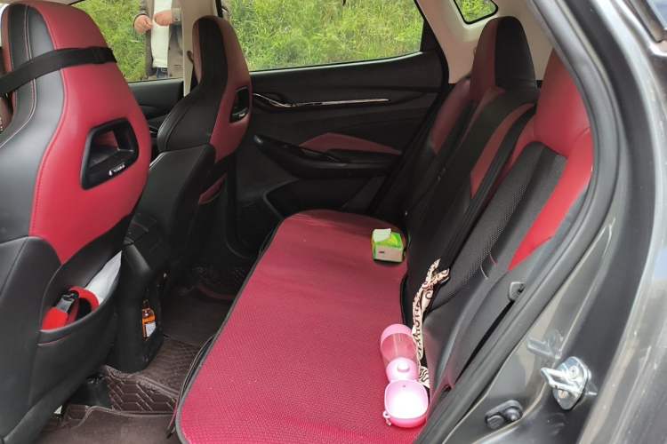 Used CHANGAN OSHAN X5 2021 1.5T DCT Prestige Edition Interior 4