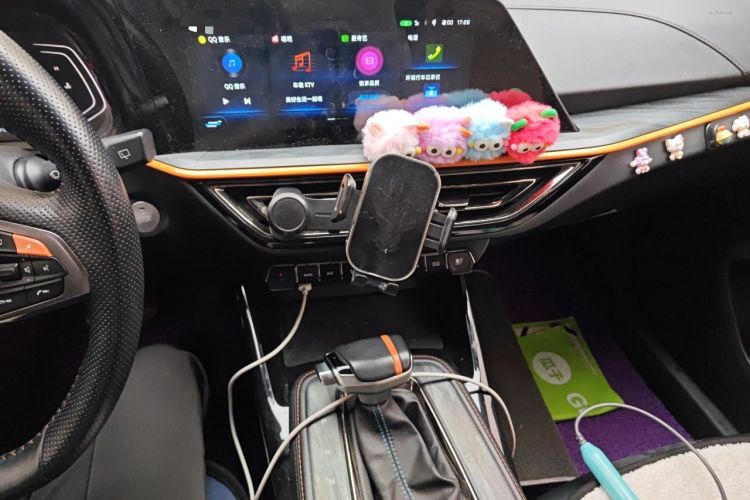 Used CHANGAN OSHAN X5 2022 Sport Edition 1.5T DCT Hurricane Sonic Audio And AC Panel