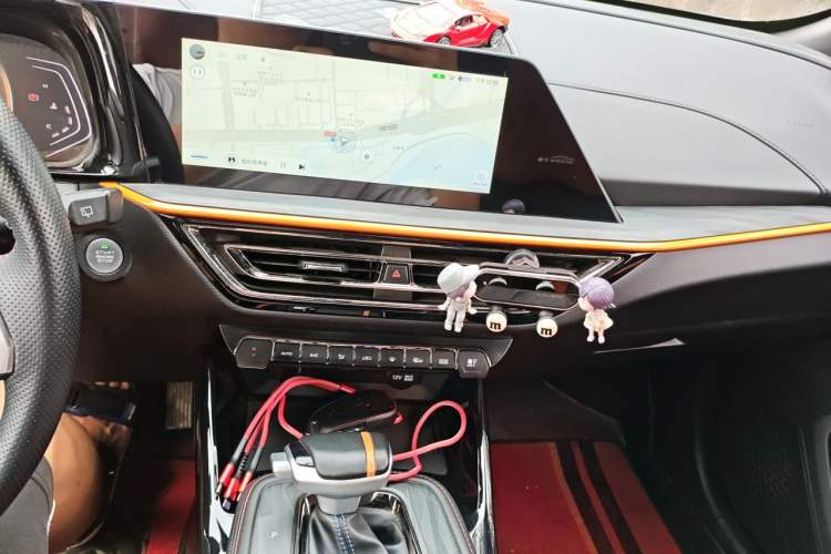 Used CHANGAN OSHAN X5 2022 Sport Edition 1.5T DCT Hurricane Sonic Audio And AC Panel